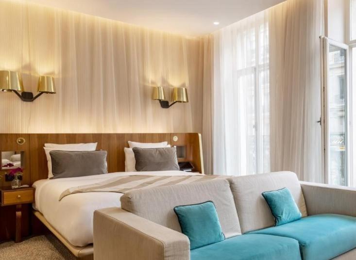 Maison Albar Hotels Le Pont-Neuf Paris Exterior foto A room at the Mandarin Oriental, Paris